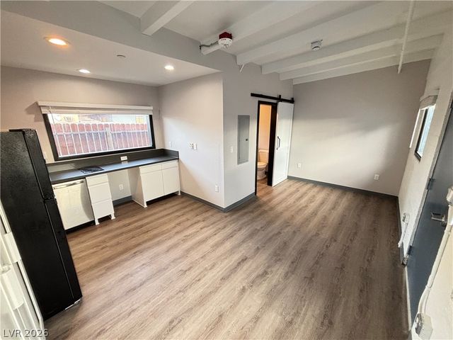 218 South 11th Street 03, Las Vegas, NV 89101