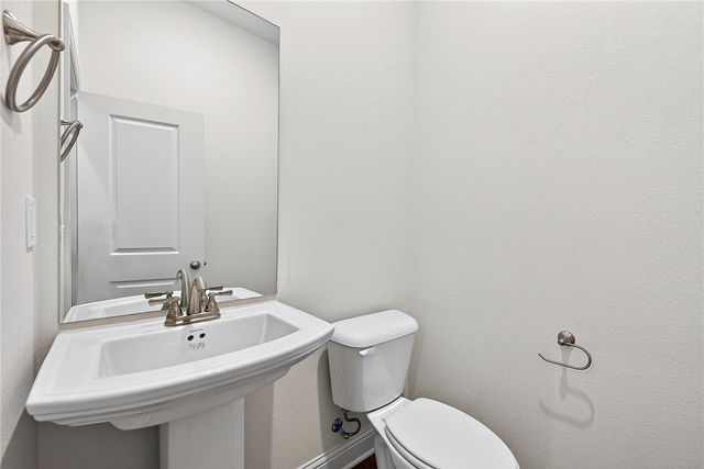 3004 S 14th Street, Rogers, AR 72758