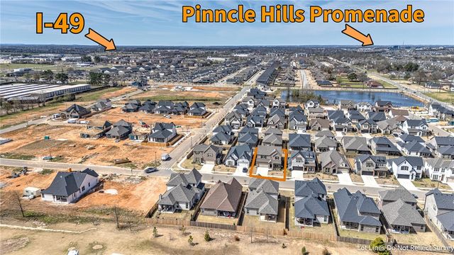 3004 S 14th Street, Rogers, AR 72758