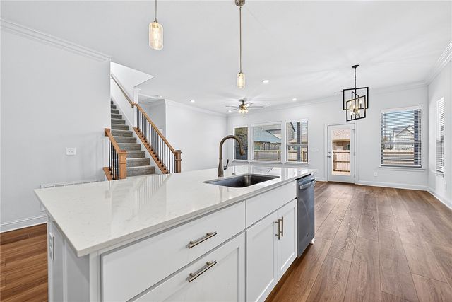 3004 S 14th Street, Rogers, AR 72758