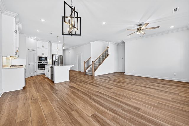 3004 S 14th Street, Rogers, AR 72758