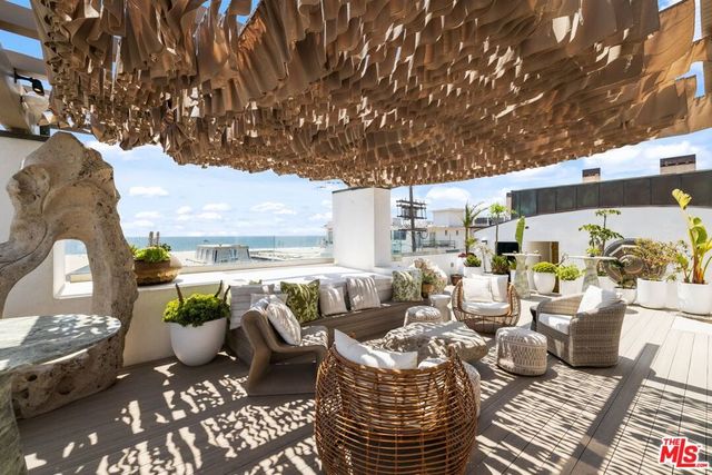 15 Reef Street, Marina Del Rey, CA 90292