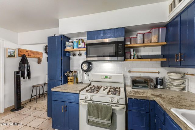 2347 W POINSETTIA Drive N, Phoenix, AZ 85029