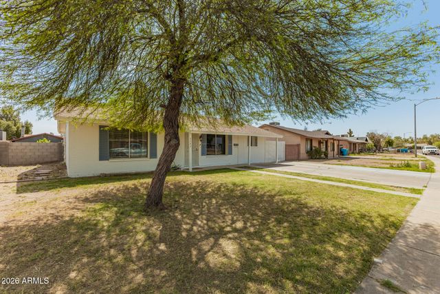 2347 W POINSETTIA Drive N, Phoenix, AZ 85029