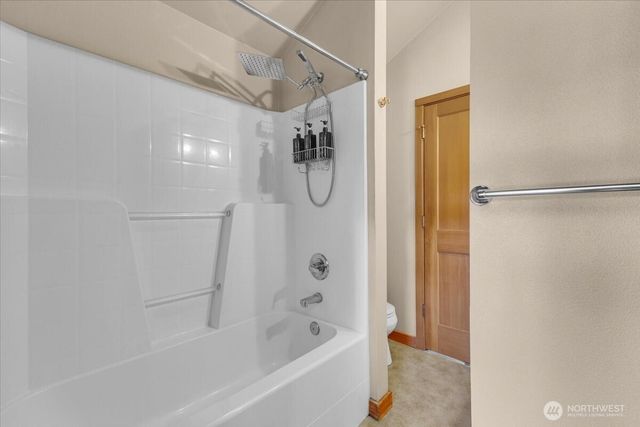 1719 SW Henderson Street, Seattle, WA 98106