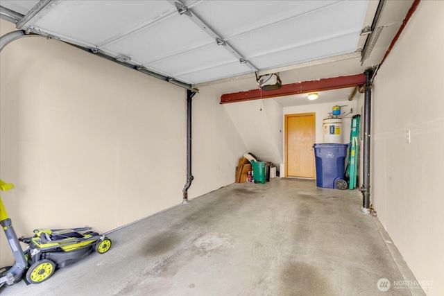 1719 SW Henderson Street, Seattle, WA 98106