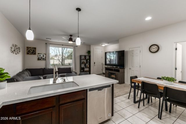 5225 E ENID Avenue 109, Mesa, AZ 85206