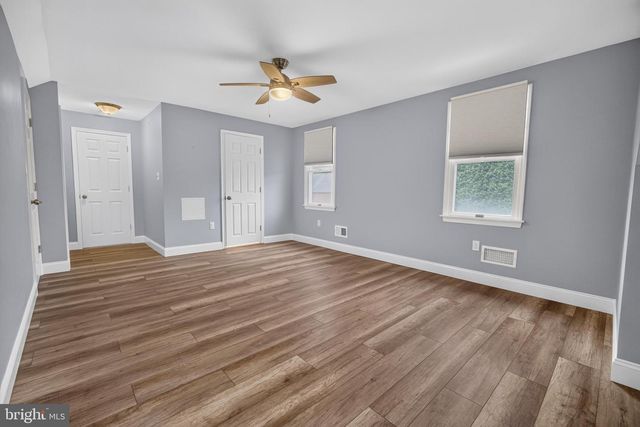 1137 NAAMANS CREEK RD, Garnet Valley, PA 19060