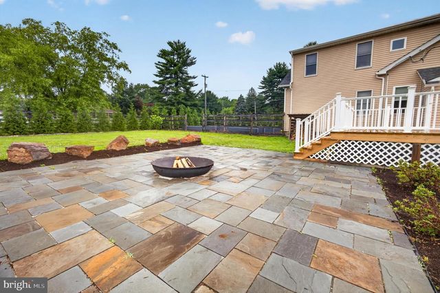 1137 NAAMANS CREEK RD, Garnet Valley, PA 19060