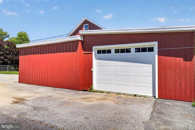 1137 NAAMANS CREEK RD, Garnet Valley, PA 19060