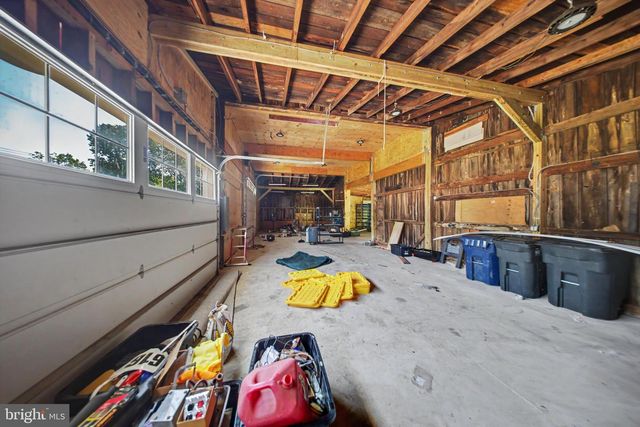 1137 NAAMANS CREEK RD, Garnet Valley, PA 19060
