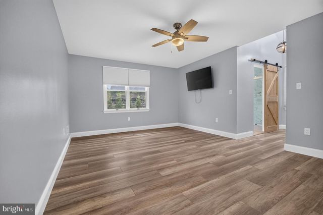 1137 NAAMANS CREEK RD, Garnet Valley, PA 19060