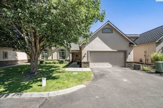 3121 W 30th Ave Bldg E #102 # 102, Kennewick, WA 99337