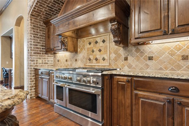 1061 Kingsbridge Lane, Mclendon Chisholm, TX 75032