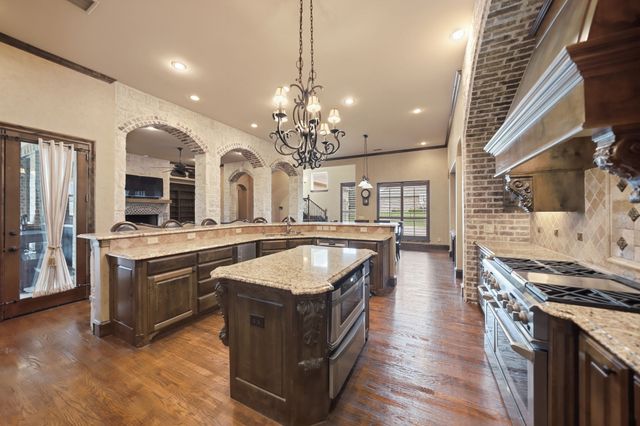 1061 Kingsbridge Lane, Mclendon Chisholm, TX 75032