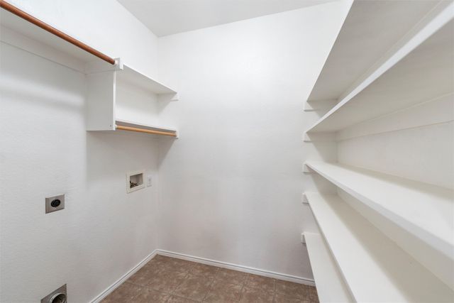 500 Braewick Drive, Fort Worth, TX 76131