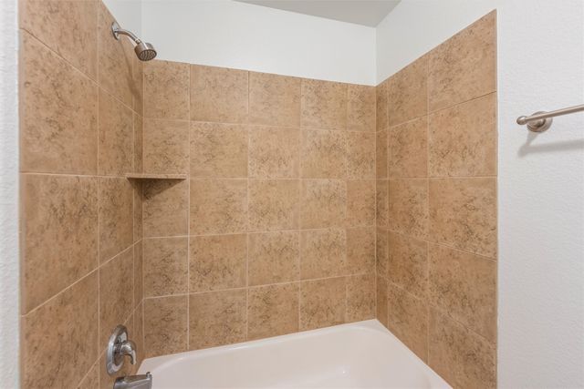 500 Braewick Drive, Fort Worth, TX 76131