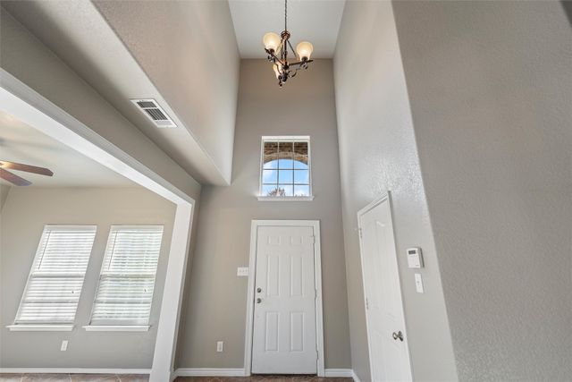 500 Braewick Drive, Fort Worth, TX 76131