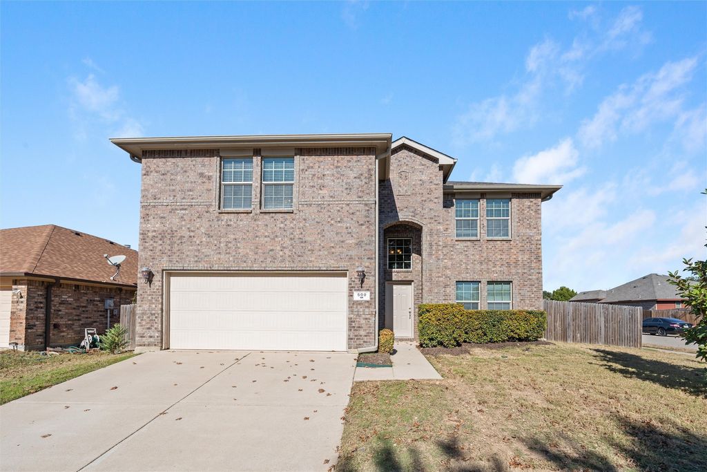 500 Braewick Drive, Fort Worth, TX 76131