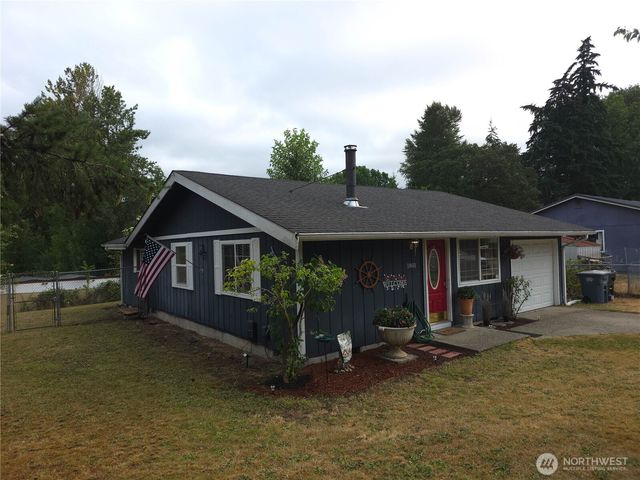 1801 E 164th Street Ct, Spanaway, WA 98387