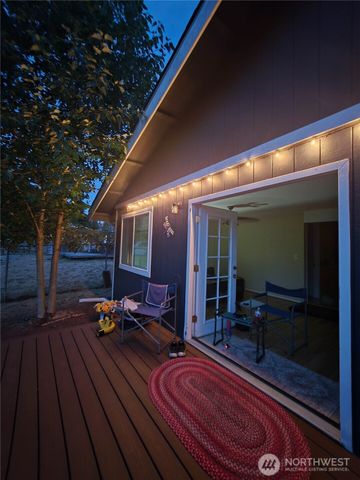 1801 E 164th Street Ct, Spanaway, WA 98387