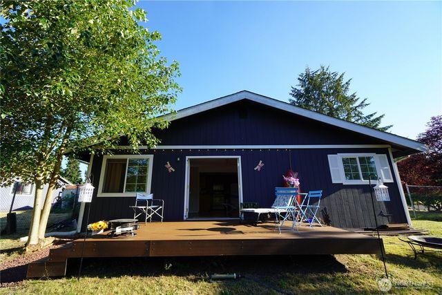 1801 E 164th Street Ct, Spanaway, WA 98387