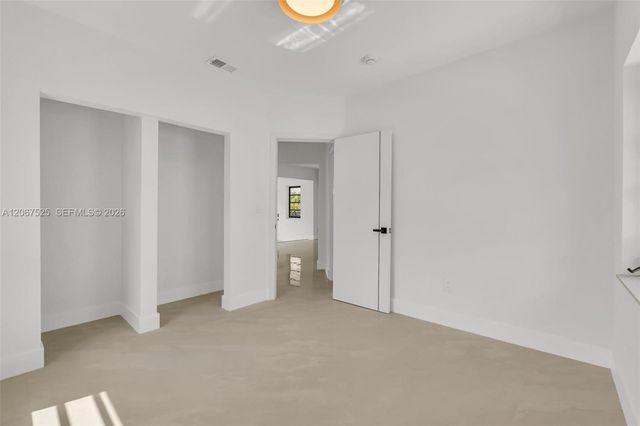611 SE 4th Street, Hialeah, FL 33010