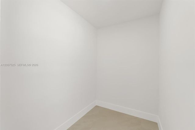 611 SE 4th Street, Hialeah, FL 33010