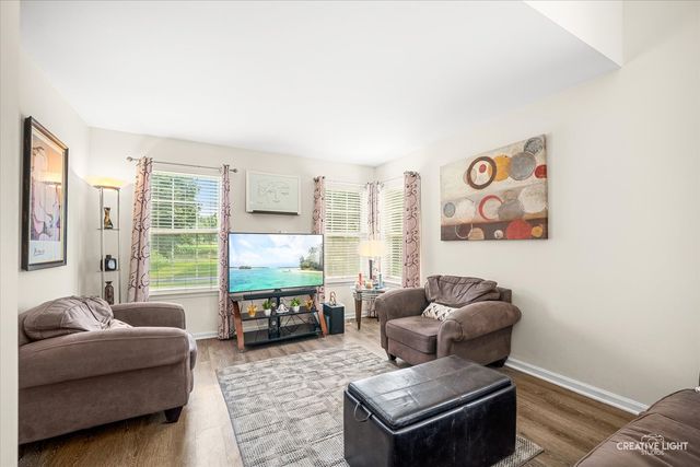 11602 Grand Canyon Avenue, Huntley, IL 60142