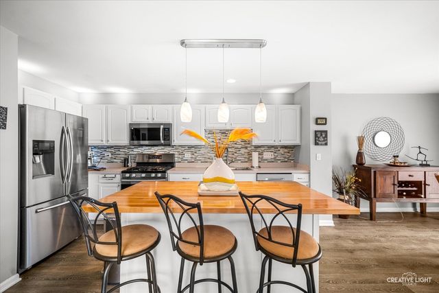 11602 Grand Canyon Avenue, Huntley, IL 60142