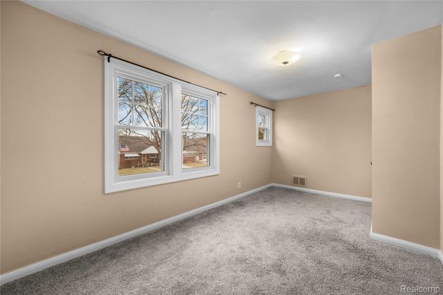 22101 Francis Street, Dearborn, MI 48124