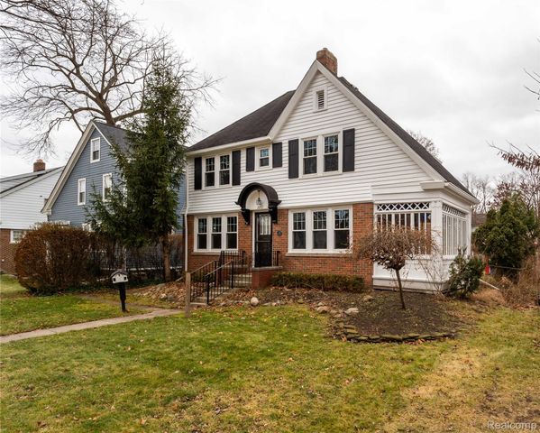 22101 Francis Street, Dearborn, MI 48124