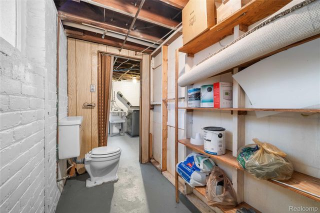 22101 Francis Street, Dearborn, MI 48124