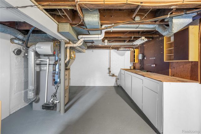 22101 Francis Street, Dearborn, MI 48124