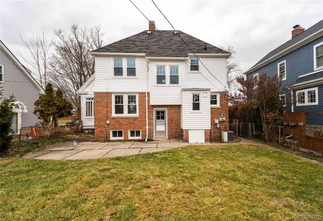 22101 Francis Street, Dearborn, MI 48124