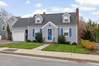 15 Huckins Ave, Quincy, MA 02171