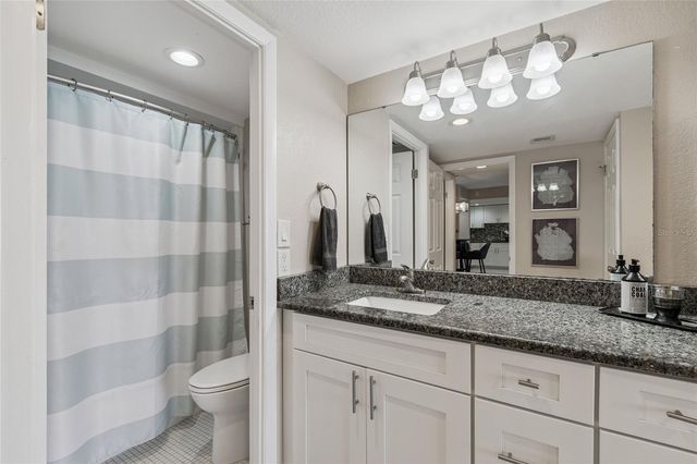 1 KEY CAPRI 711E, Treasure Island, FL 33706