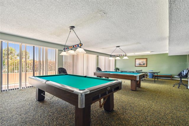 1 KEY CAPRI 711E, Treasure Island, FL 33706