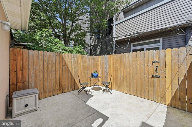1515 S 21ST ST, Philadelphia, PA 19146