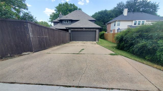 912 Blackstone Drive, Allen, TX 75002