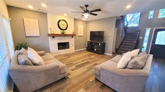 912 Blackstone Drive, Allen, TX 75002