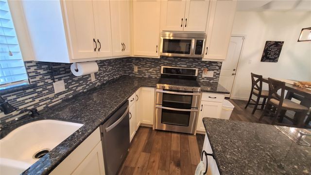 912 Blackstone Drive, Allen, TX 75002