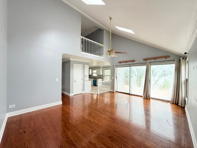 95 SOUTHFIELD Drive, Vernon Hills, IL 60061