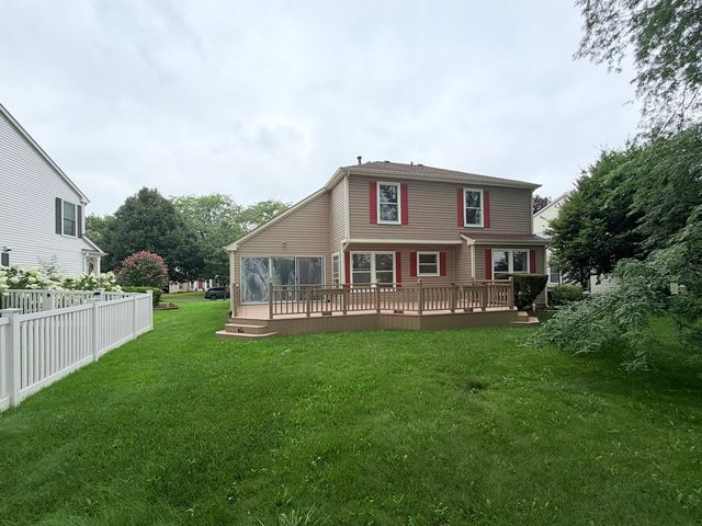 95 SOUTHFIELD Drive, Vernon Hills, IL 60061