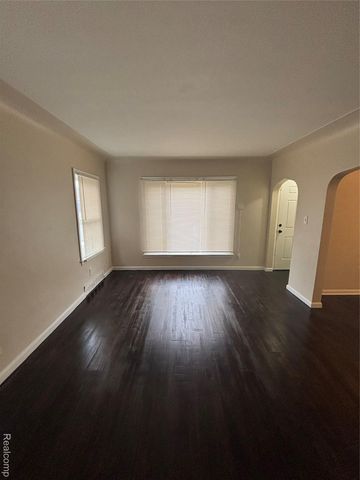 15909 Lauder Street, Detroit, MI 48227