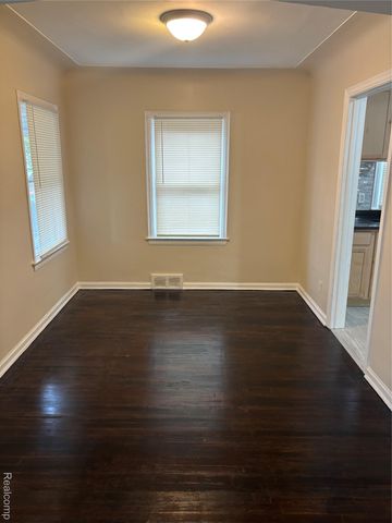 15909 Lauder Street, Detroit, MI 48227