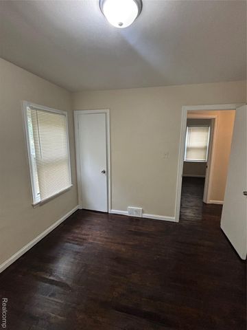 15909 Lauder Street, Detroit, MI 48227