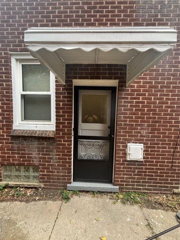 15909 Lauder Street, Detroit, MI 48227