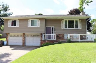1817 S HOPEWOOD Lane, Peoria, IL 61607