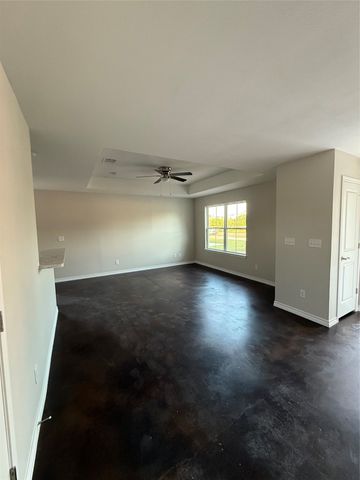 1710 E Avenue J, Lampasas, TX 76550